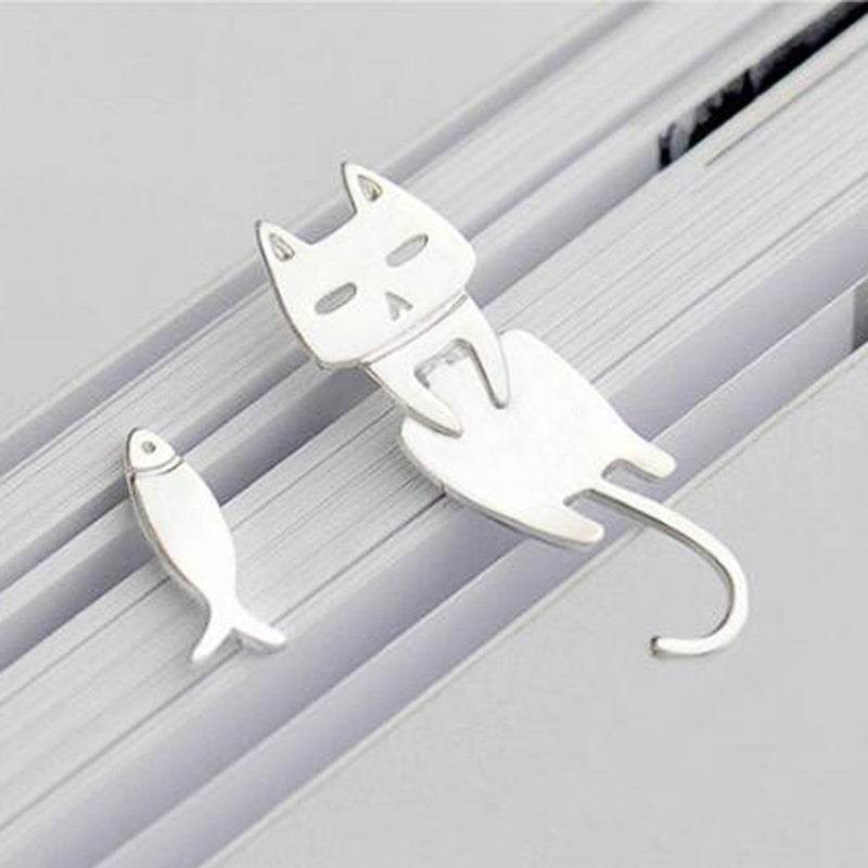 Silver Climbing Kitten Earring